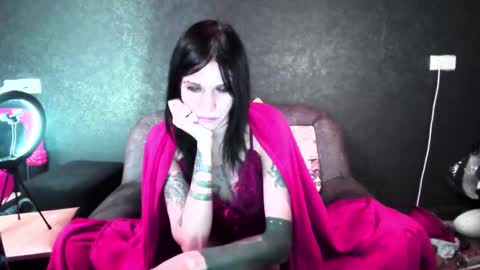 Kristin online show from 9, 1, 2025