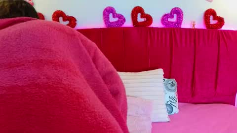 Tara online show from 25, 2, 2026