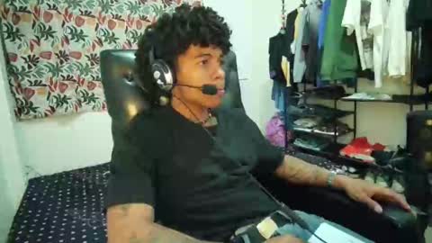 black_tentationx online show from 1, 2, 2025