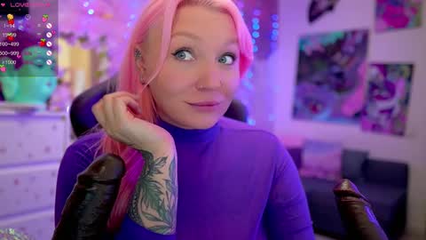 Snapshot of blackedbarbie chatting on 7, 3, 2025 Alice online show from 7, 3, 2025