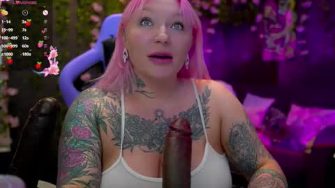 Snapshot of blackedbarbie chatting on 23, 9, 2025 Alice online show from 23, 9, 2025