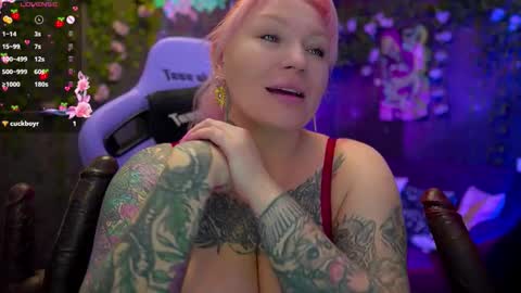 Snapshot of blackedbarbie chatting on 25, 10, 2025 Alice online show from 25, 10, 2025