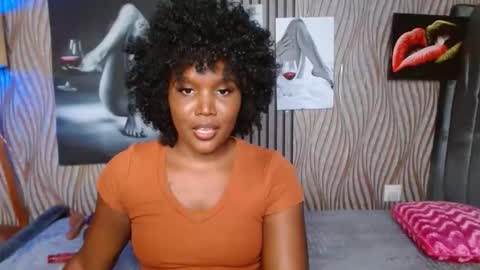 Smiley sylivia online show from 24, 4, 2026