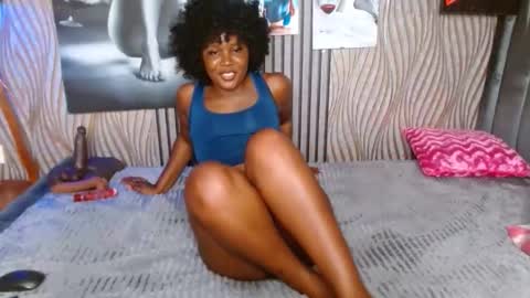 Smiley sylivia online show from 25, 4, 2026