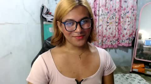 Ellez online show from 24, 7, 2026