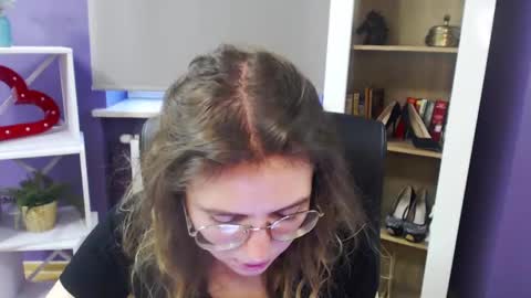 Z O E Y online show from 24, 1, 2025