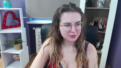 Z O E Y online show from 27, 2, 2025