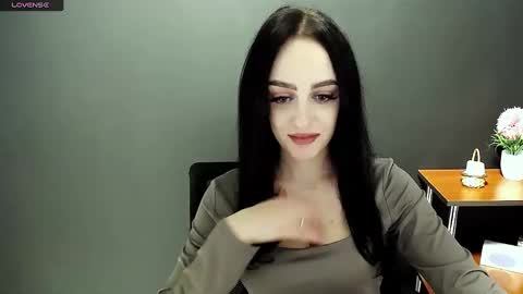 Ivy online show from 1, 3, 2025