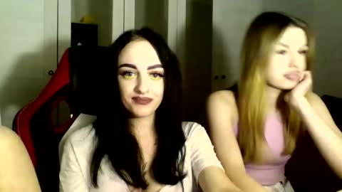 Ivy online show from 6, 3, 2025