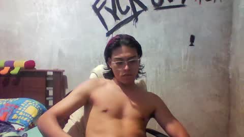 blade_sensual online show from 18, 12, 2025