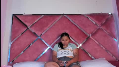 Snapshot of blaiirwall chatting on 7, 5, 2026 BlairWall online show from 7, 5, 2026