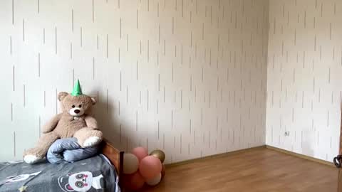 Mila online show from 26, 3, 2026