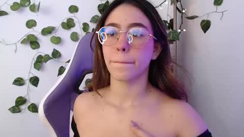 Snapshot of blairvicent chatting on 29, 1, 2025 online show from 29, 1, 2025