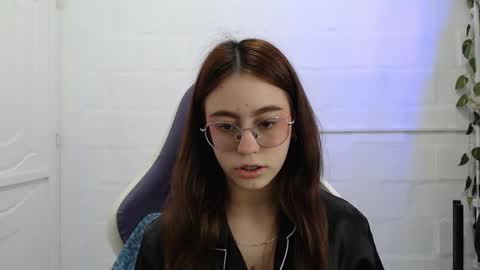 Snapshot of blairvicent chatting on 3, 10, 2025 online show from 3, 10, 2025