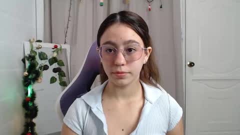 Snapshot of blairvicent chatting on 19, 12, 2025 online show from 19, 12, 2025