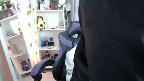 Snapshot of blairvicent chatting on 25, 2, 2026 online show from 25, 2, 2026