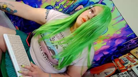 Snapshot of blakelytgirl chatting on 29, 5, 2026 Blakely Morningstar online show from 29, 5, 2026