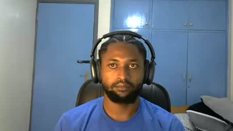 blakmoufaka online show from 18, 10, 2025