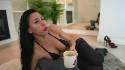 blakmy online show from 24, 4, 2026