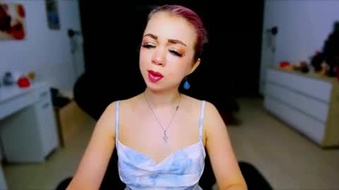 Nicole online show from 18, 1, 2025