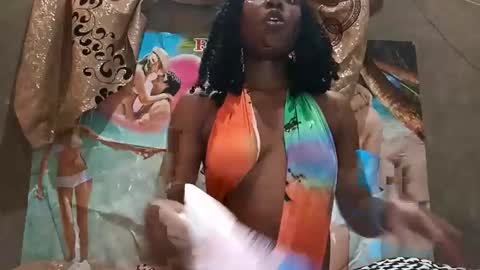 Snapshot of blktulipsxx chatting on 16, 2, 2026 Lola online show from 16, 2, 2026