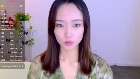 YoYo online show from 28, 4, 2026