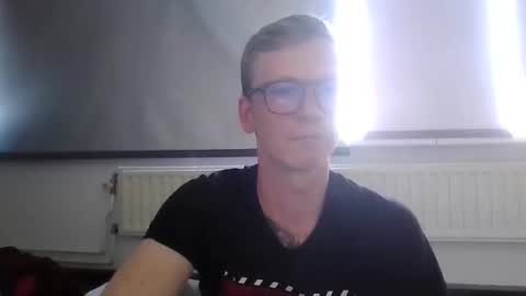 Snapshot of blondapollonl chatting on 14, 4, 2026 Apollo online show from 14, 4, 2026