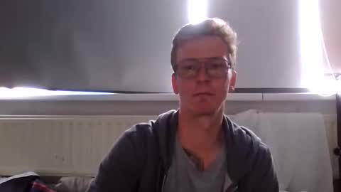 Snapshot of blondapollonl chatting on 3, 5, 2026 Apollo online show from 3, 5, 2026