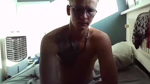 Snapshot of blondapollonl chatting on 25, 7, 2026 Apollo online show from 25, 7, 2026