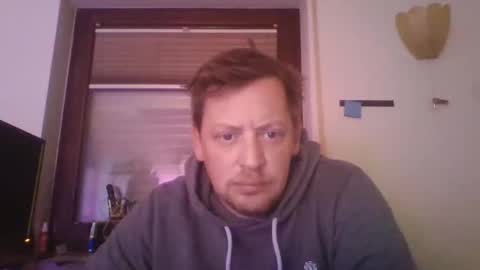 blonde32m online show from 26, 10, 2025