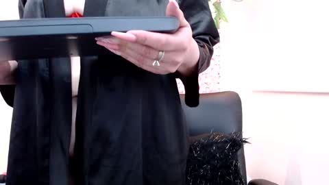 blonde_squirt_ online show from 2, 2, 2025