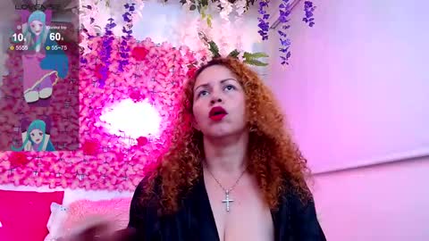 blonde_squirt_ online show from 8, 3, 2025