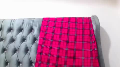 blonde online show from 15, 9, 2025