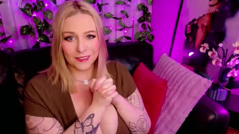 JJ online show from 5, 11, 2025