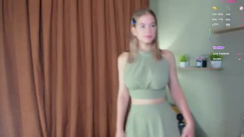 blondensinful online show from 18, 7, 2026