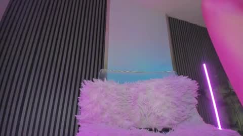 blondie_muller online show from 2, 3, 2025