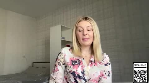 blondie_xoxoxo online show from 22, 3, 2026