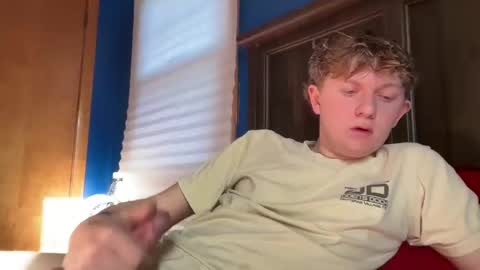 Snapshot of blondiedicks1 chatting on 22, 12, 2025 blondiedicks1 online show from 22, 12, 2025