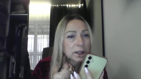 Iren online show from 15, 11, 2025