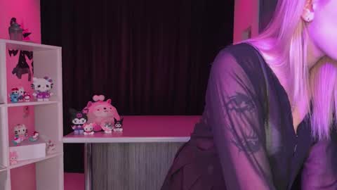 dear eva 3 online show from 10, 3, 2026