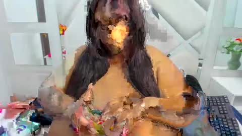 bloom_b online show from 1, 11, 2025