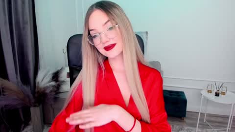 Sophia online show from 3, 2, 2025