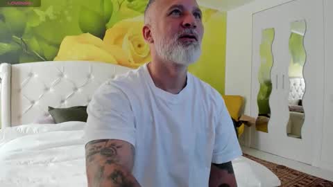 Snapshot of blowmyxxl chatting on 14, 4, 2026 Nico online show from 14, 4, 2026