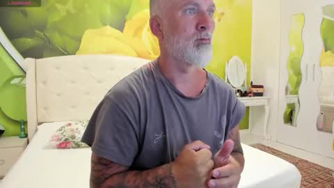 Snapshot of blowmyxxl chatting on 13, 5, 2026 Nico online show from 13, 5, 2026