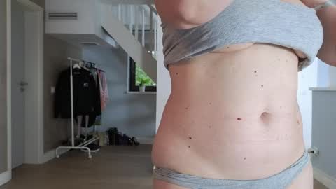 Snapshot of blue_angel_sweet chatting on 23, 5, 2026 blue_angel_sweet online show from 23, 5, 2026
