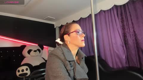 Blue online show from 30, 10, 2025