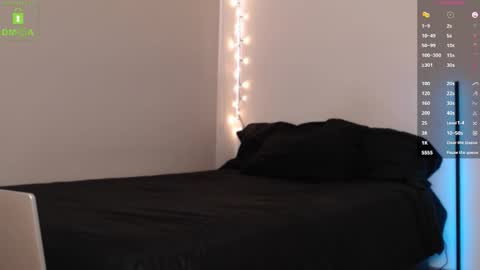 Blue online show from 16, 10, 2025