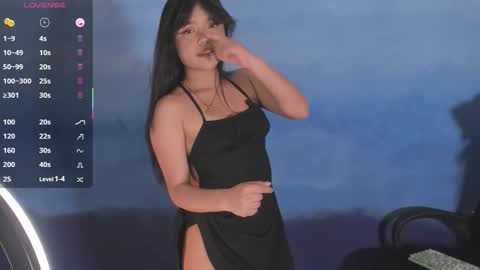 Snapshot of blue_warrior chatting on 11, 10, 2025 Blue online show from 11, 10, 2025