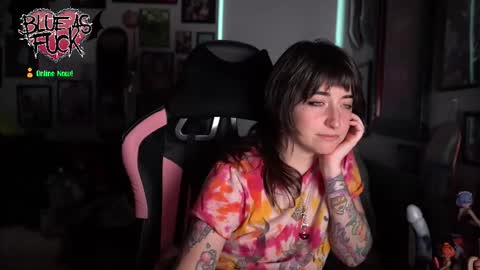 Blue online show from 22, 10, 2025