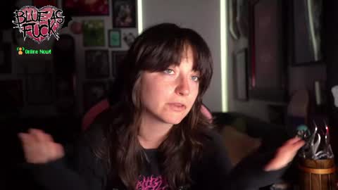 Blue online show from 23, 4, 2026